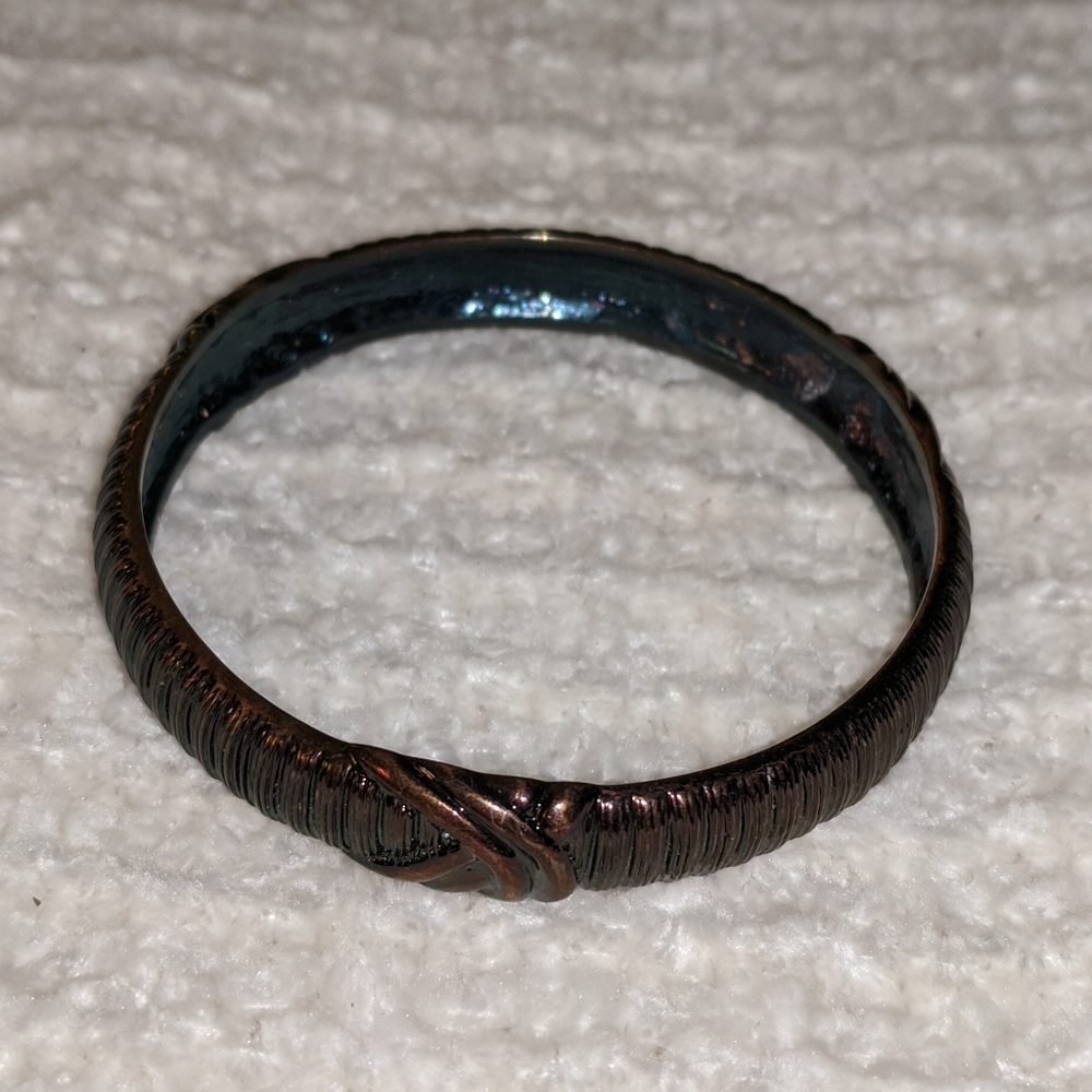 Vintage Statement Bracelet (Solid) - image 5